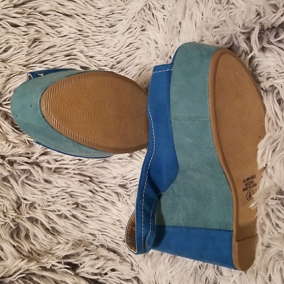 Suede Soda Platform Peep Toe Wedges - Picture 5 of 9
